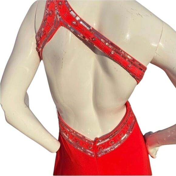 Betsy & Adam red/orange gorgeous gown w/ sequins - Picture 5 of 8